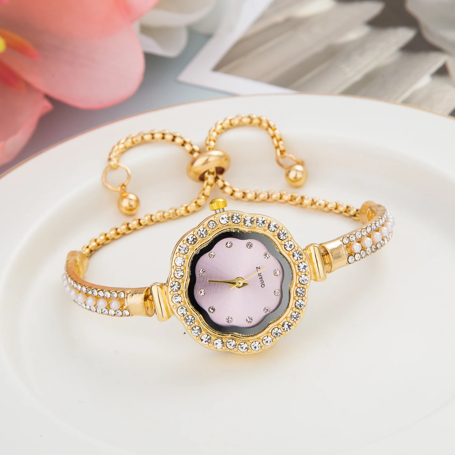 Cute Luxury Pink Watch for Woman 2023 Fashion Quartz Wristwatches Diamond Stainless Steel Watches for Womans Free Shiping