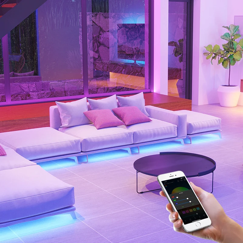 RGB Bluetooth-контроллер светодиодная Светильник та приложение для смартфона