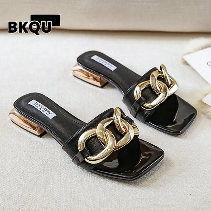 

Шлепанцы женские на плоской подошве, повседневные сандалии с квадратным носком, сланцы, зауженная цепочка, пляжные классические, летние тап...