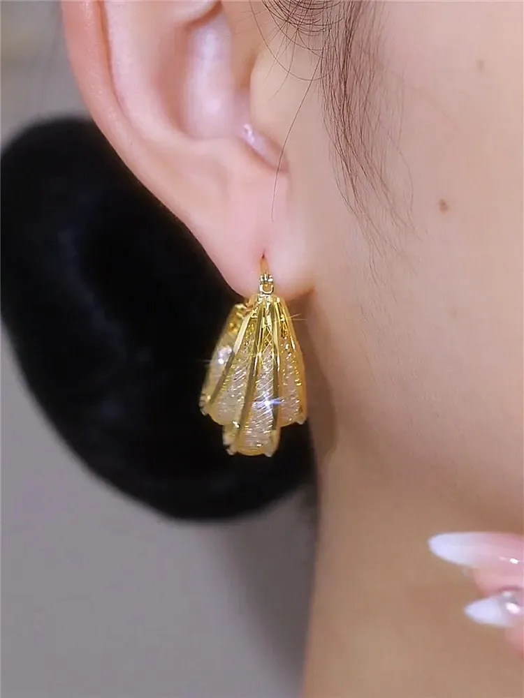 Серьги-кольца женские с инкрустацией из кристаллов циркония большие круглые