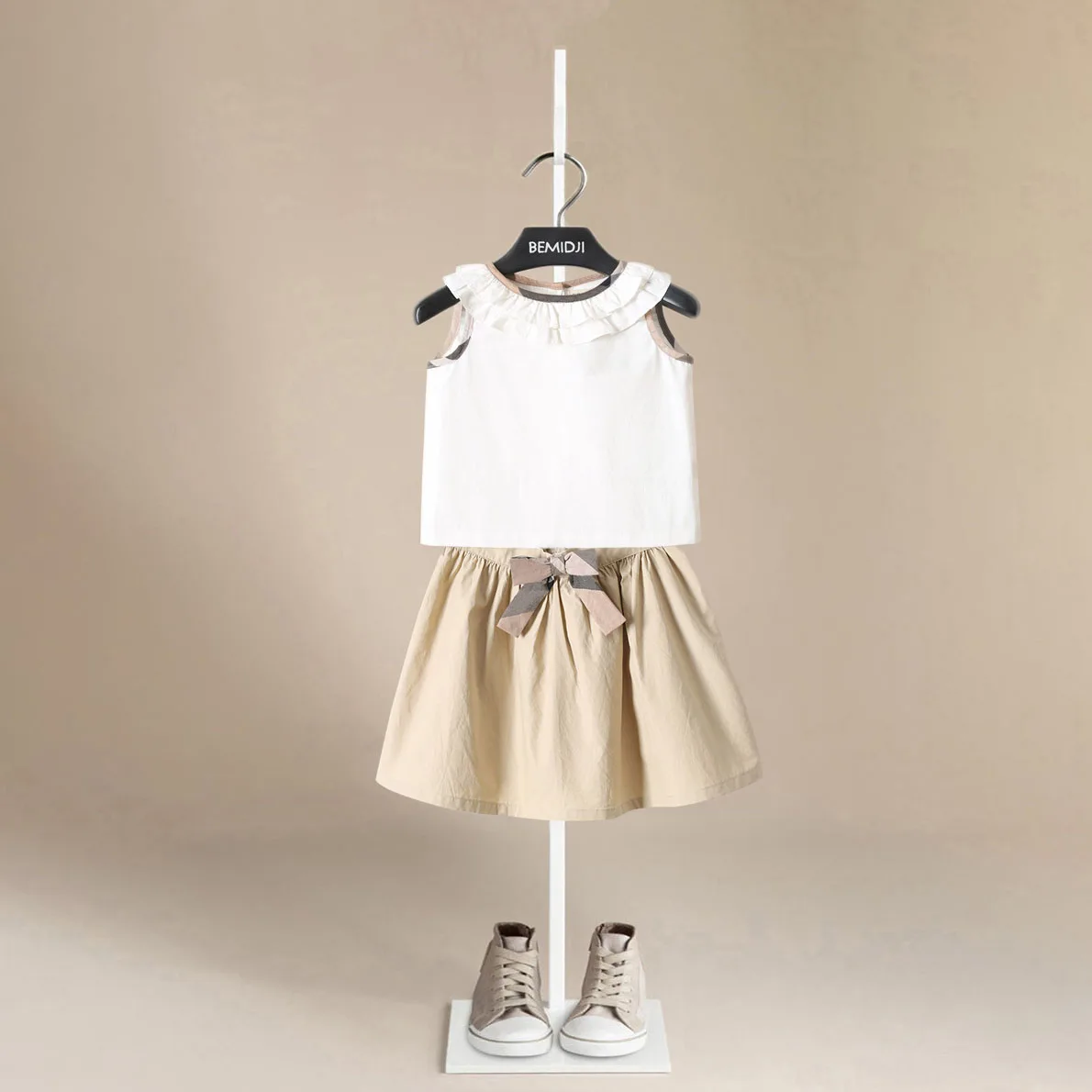 

Brand Design Girls Clothing Sets Summer Sleeveless T-shirt +striped Bow Skirt 2Pcs for Kids Clothing Sets Baby Clothes Outfits