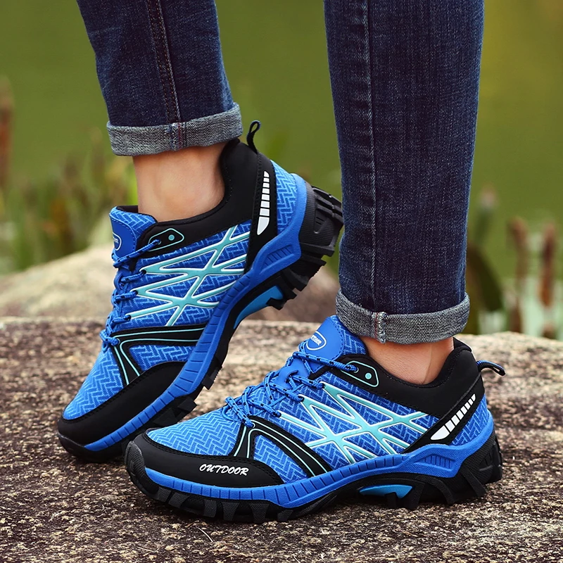 2022 Summer Hiking Boots Men Outdoor Trekking Sports Climbing Shoes Men Breathable Mesh Non-slip Sneakers Trainers Camping Shoes