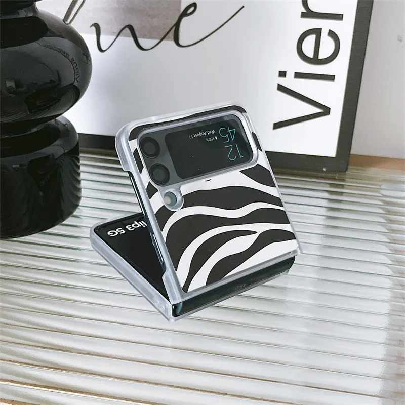

Fashion Zebra Transparent Phone Case for Samsung Galaxy Z Flip 3 Z Flip 4 Hard PC Back Cover for ZFlip3 ZFlip4 Case Shell