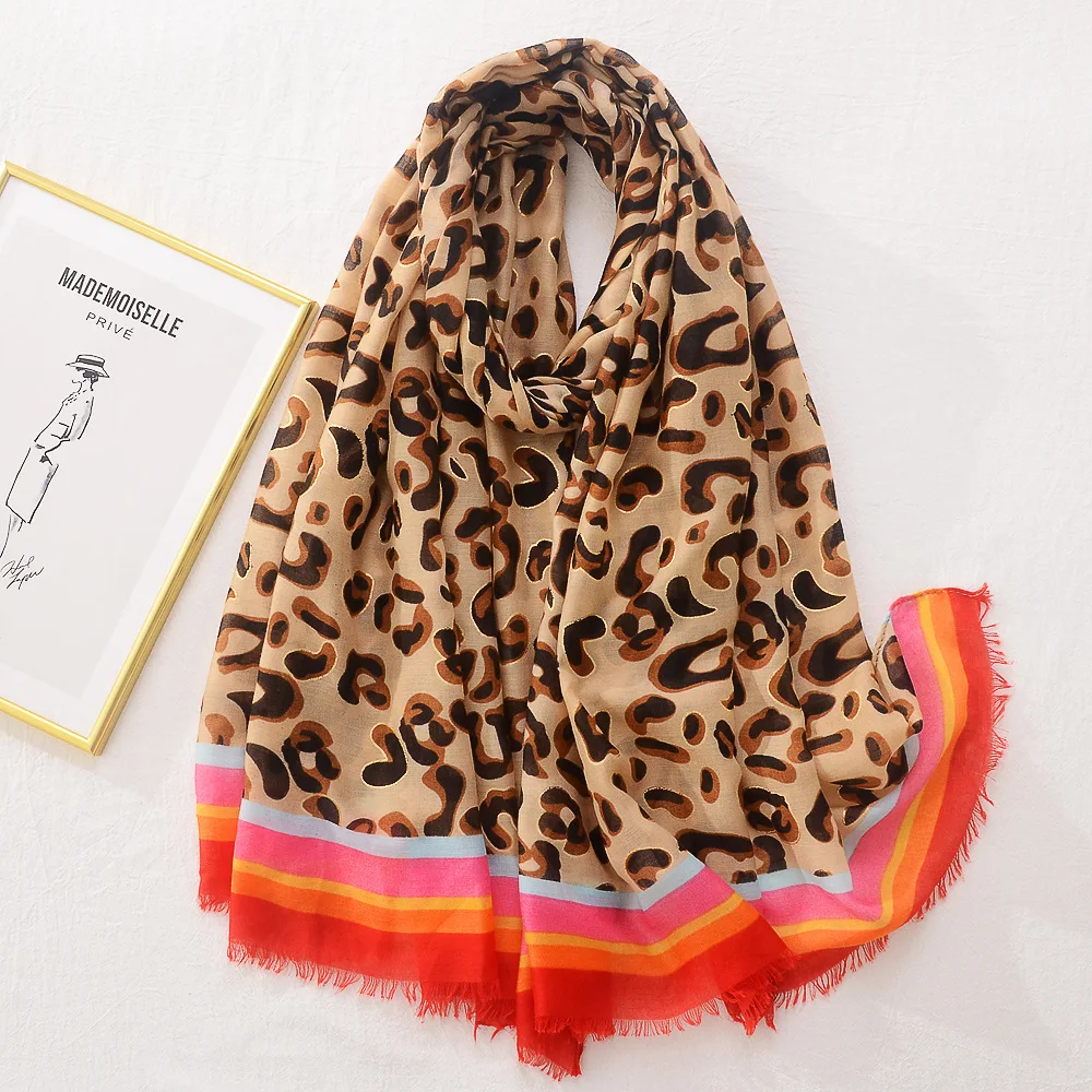 

2022 new European style leopard print bronzing cotton hemp hand feel women's Silk Scarf fashion trend big shawl sunscreen shawl