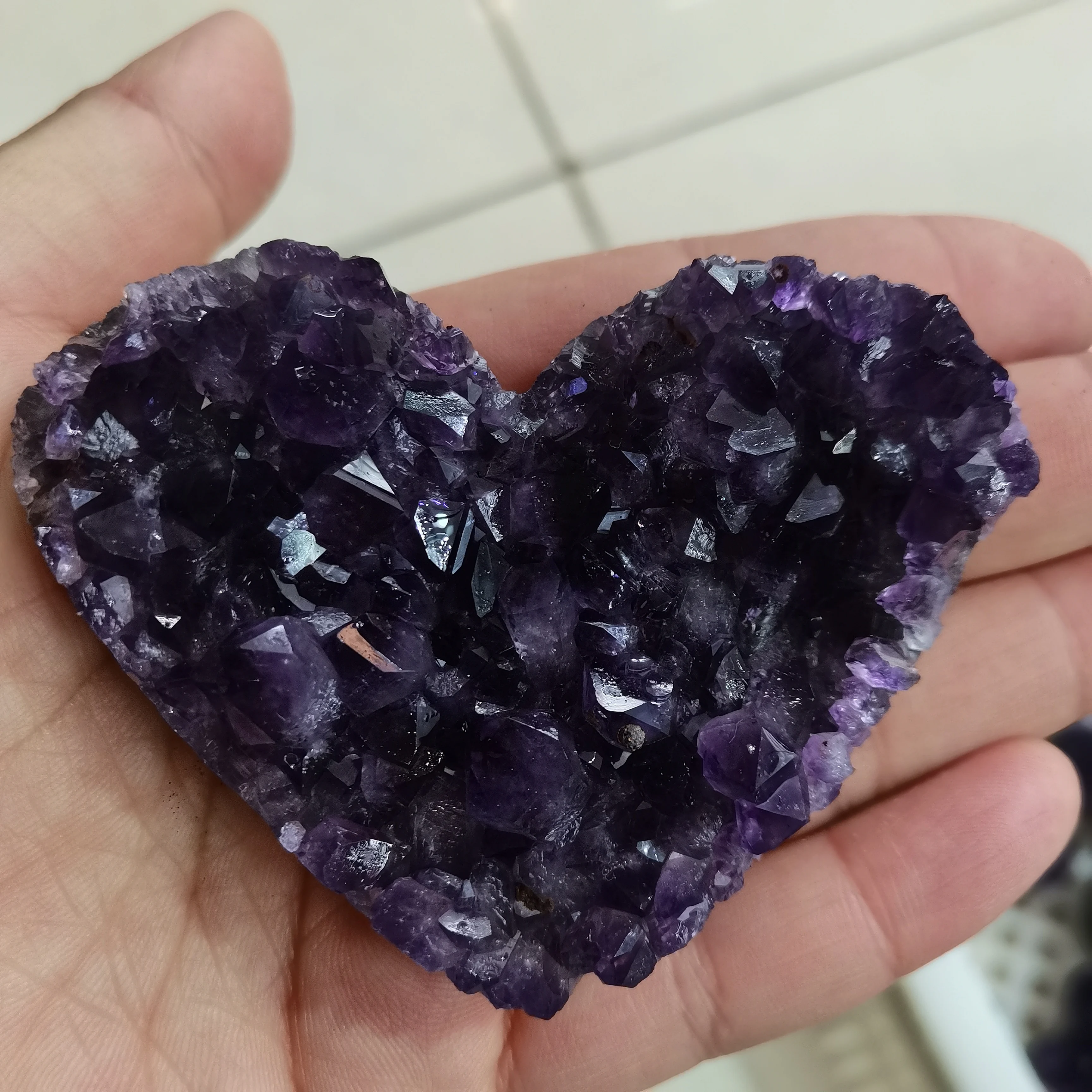 

Natural Crystal Raw Stone Amethyst Heart Shape Cluster Healing Stone Amethyst Rough Gemstone For Jewelry Making