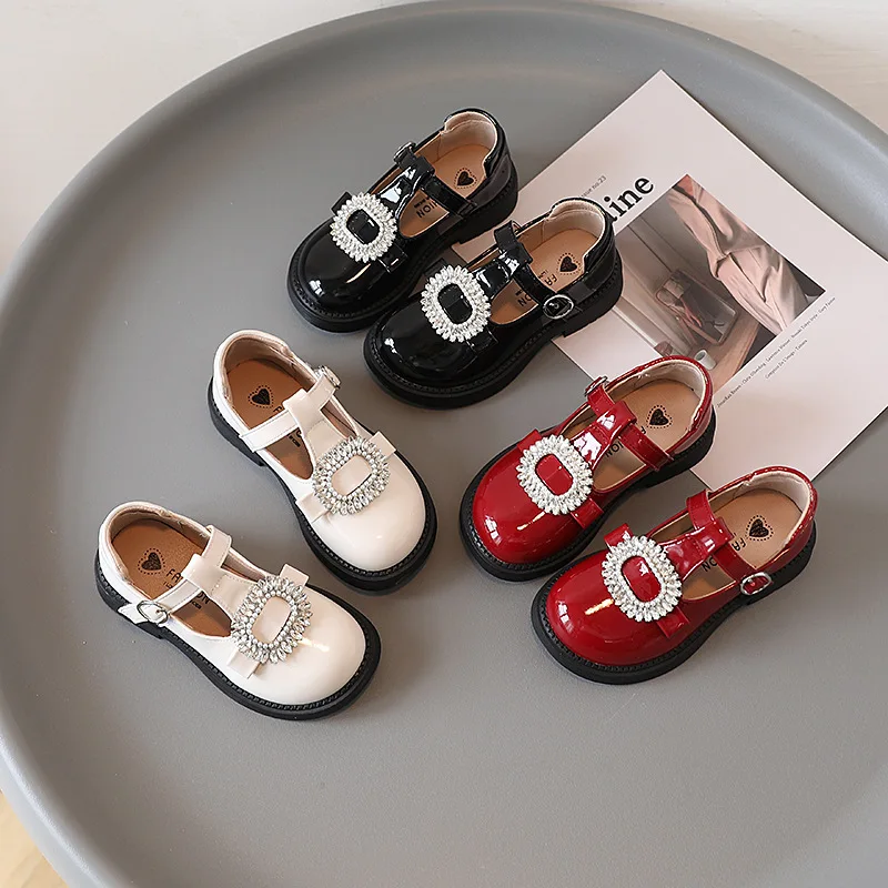 

Дизайнерская обувь для девочек, модель 2023 года, весна-осень, обувь для студентов в британском стиле с мягкой подошвой, элегантная обувь для девочек с Т-образной шнуровкой, G02064