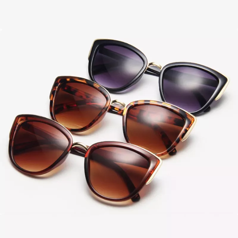 

Eye Sunglasses Women Classic Mirror Vintage Sun Glasses Female Cateye Frame Outdoor Gradient Lunette Soleil Femme Gafas trending