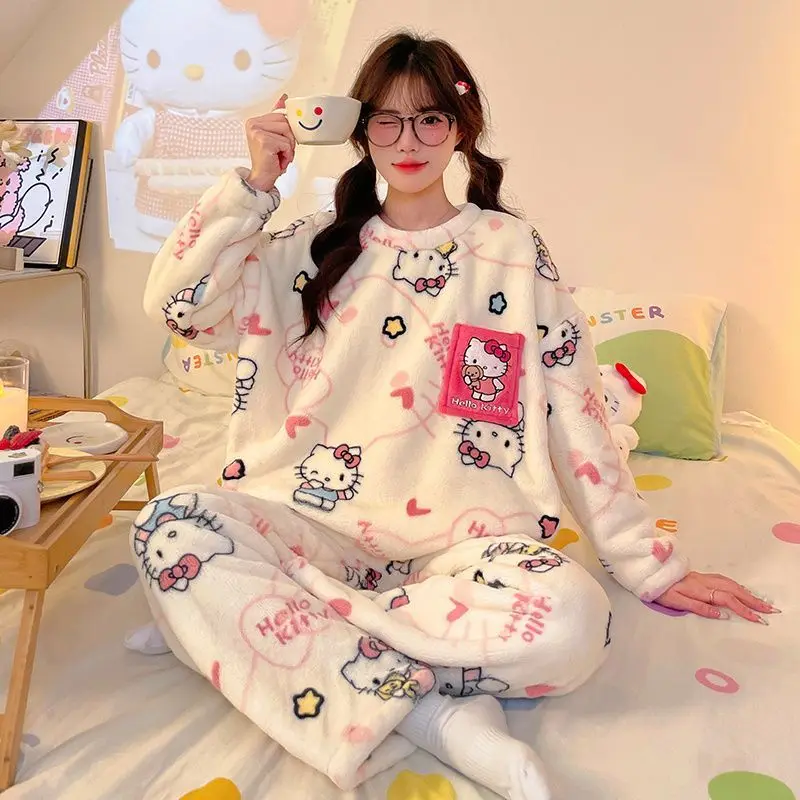 Пижамный комплект Sanrio Hello Kitty осенне-зимний домашней одежды утепленный теплый