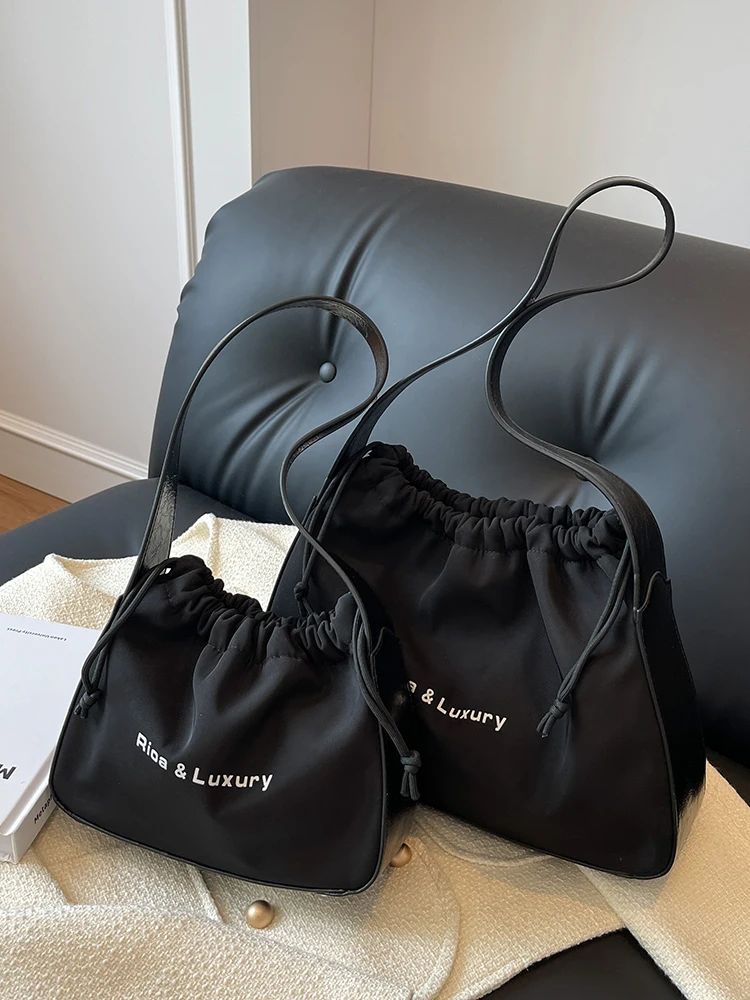 Летняя текстурированная нейлоновая маленькая женская сумка 2023 новая модная в