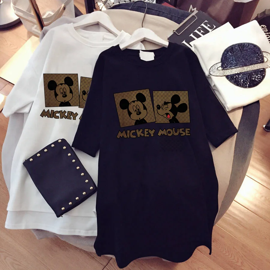 

Женская футболка с коротким рукавом и принтом Микки Мауса