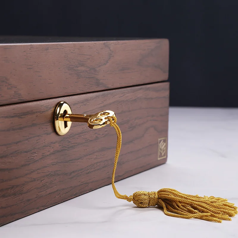 Luxury Wooden Jewelry Display Box Organizer Women Large Ring Necklace Earrings Jewellery Storage Case Gift Casket with Lock |