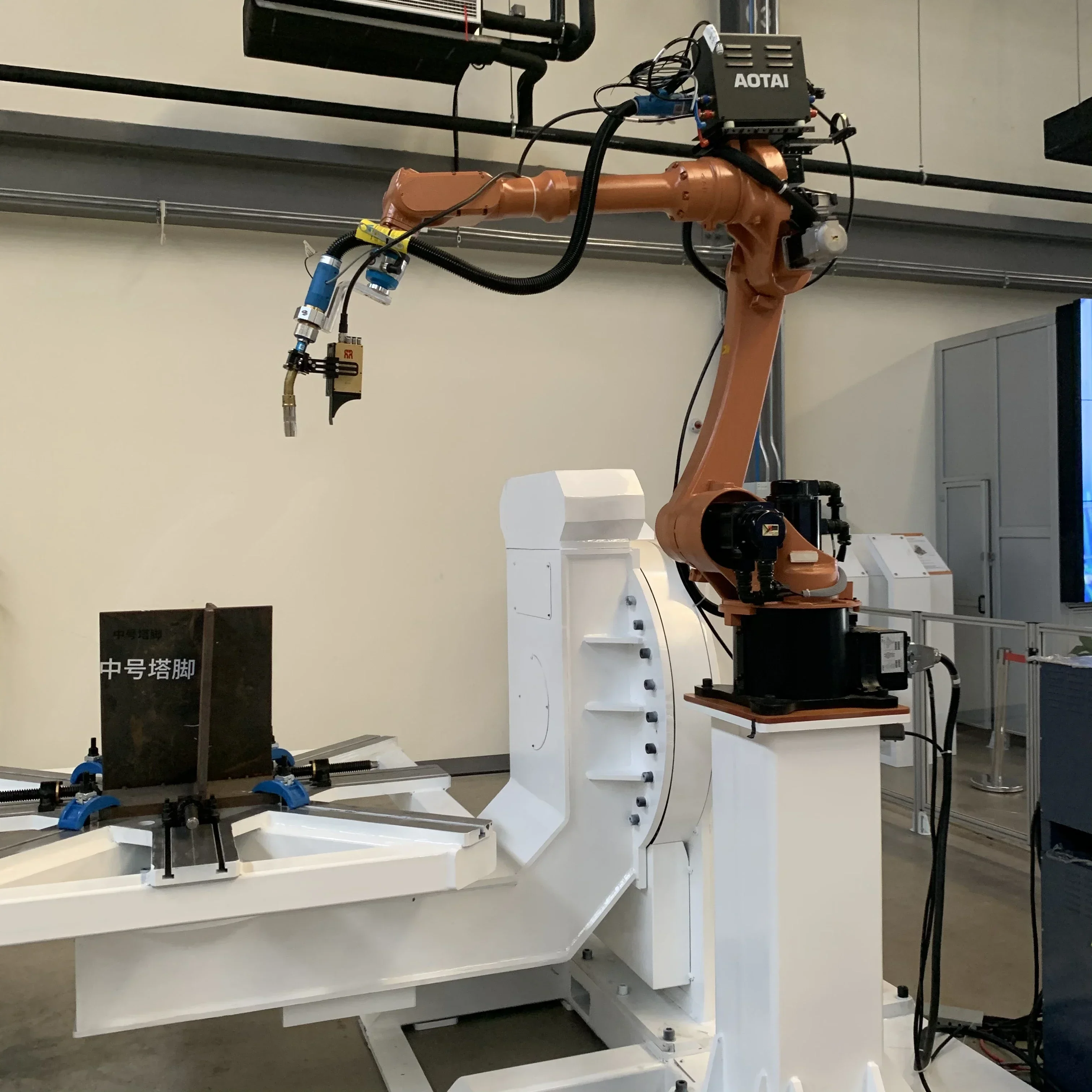 Новинка 2020 промышленный шаговый робот 6-осевой сварочный arm SA8/1800