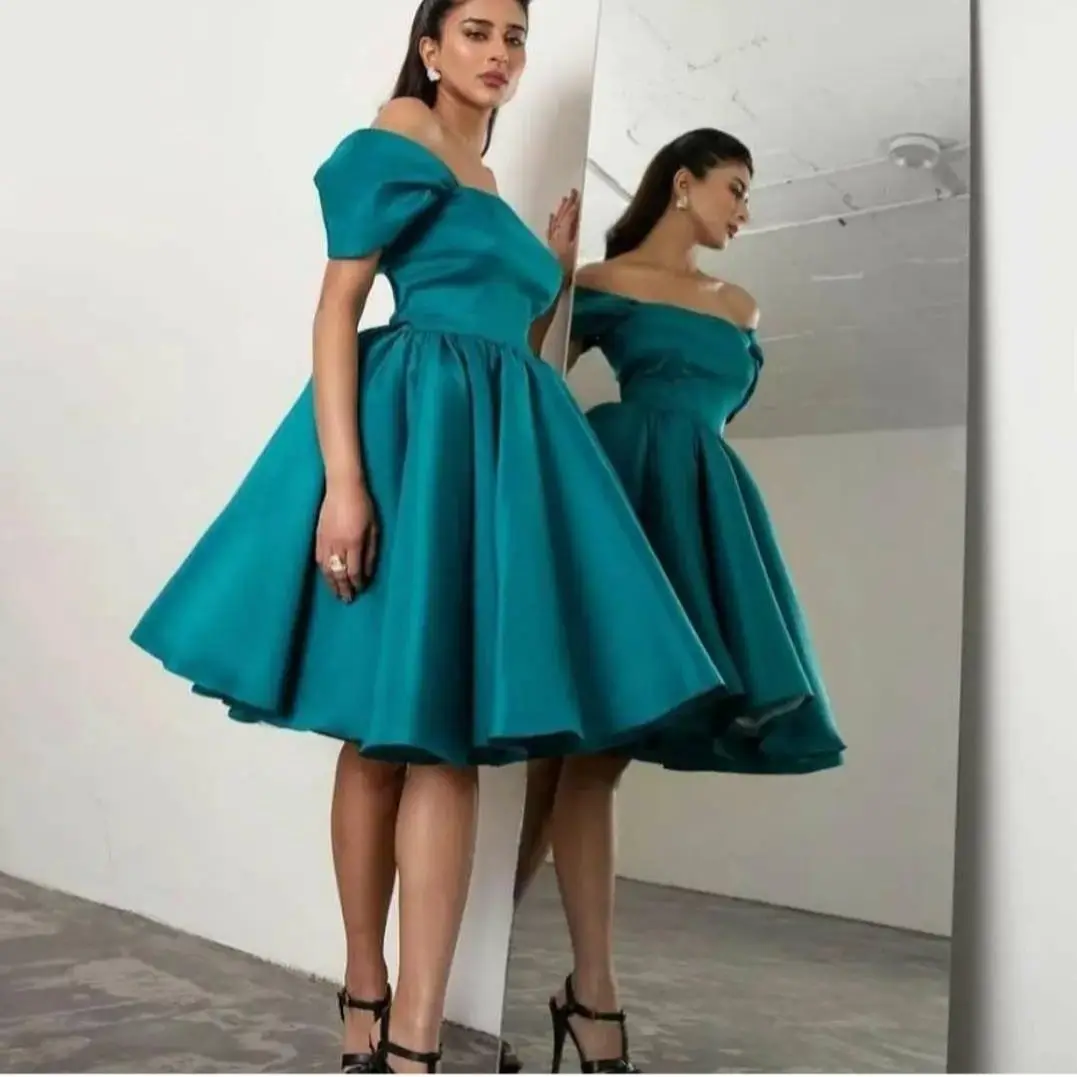 

Strapless Long Muslim Evening Dresses A-Line Peacock Blue Corset Back Pleated Satin Robe De Mariée Party Gowns For Women