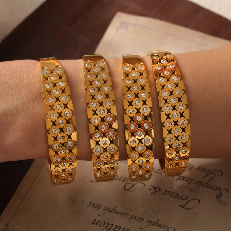 Женский браслет из нержавеющей стали Liora