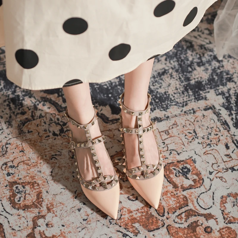 2023 Summer Women Genuine Leather Luxury Single Shoe Ankle Strap Designer Fashion Metal Rivet Pointed Flat Bottom Women's Shoes