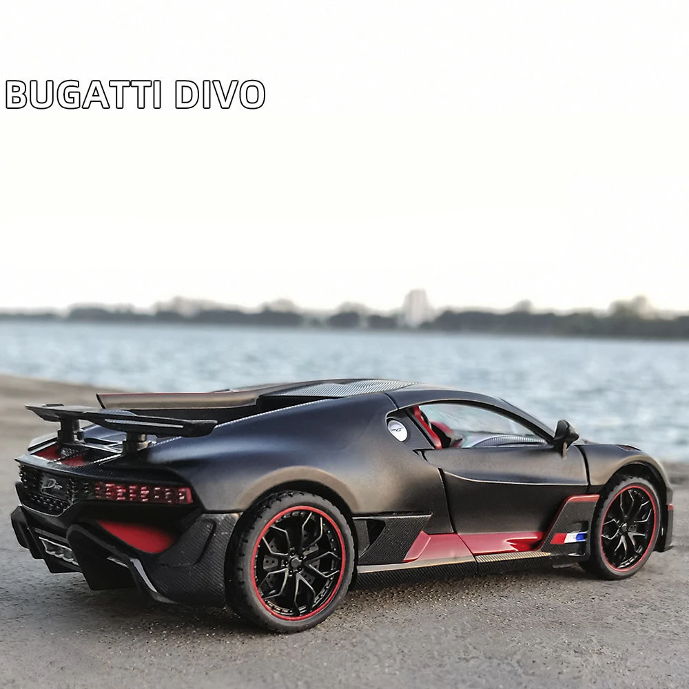 1:24 Bugatti Veyron DIVO Alloy Sports Car Model Diecasts & Toy Vehicles Metal Car Model Sound and Light Collection Kids Toy Gift