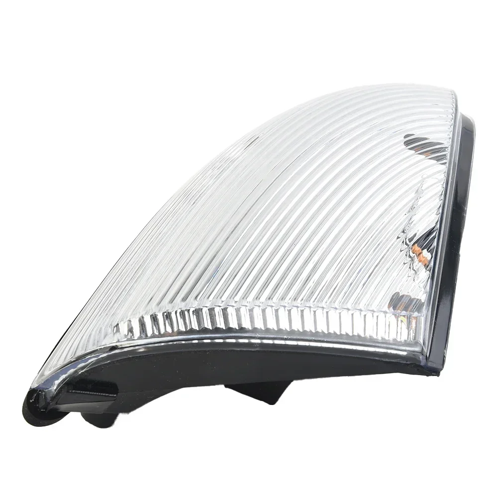 Левый указатель поворота Грузовик 5 Вт 68064949 Передняя левая линза для ПК со