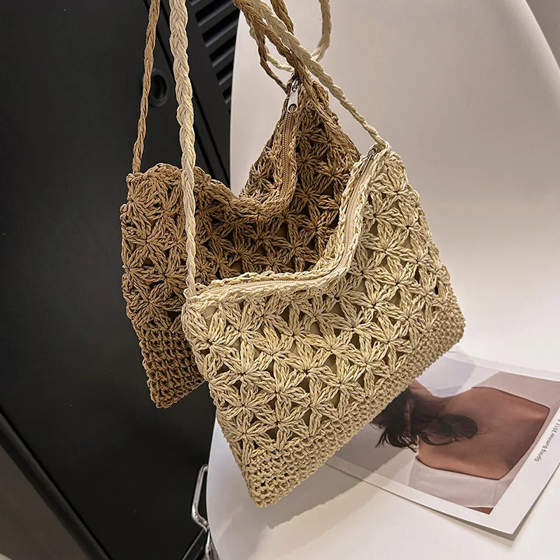 Summer Women Straw Shoulder Bag Hand-Woven Beach Crossbody Small Bag Purses