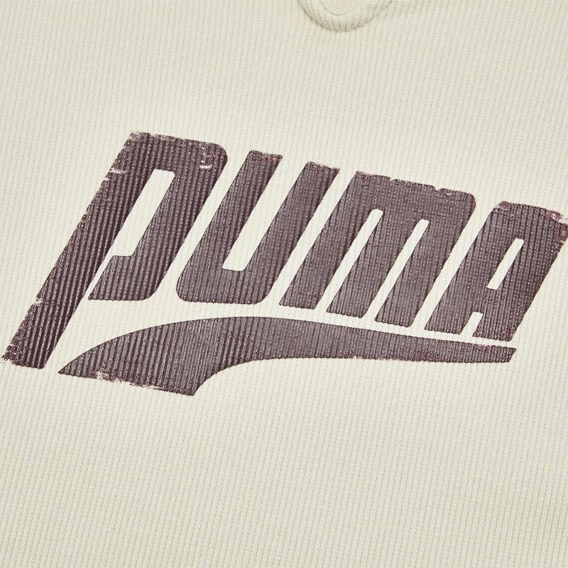 Фото Оригинальная спортивная удобная футболка Puma с ребристой отделкой, облегающего кроя, с короткими рукавами, 638607-87 №4