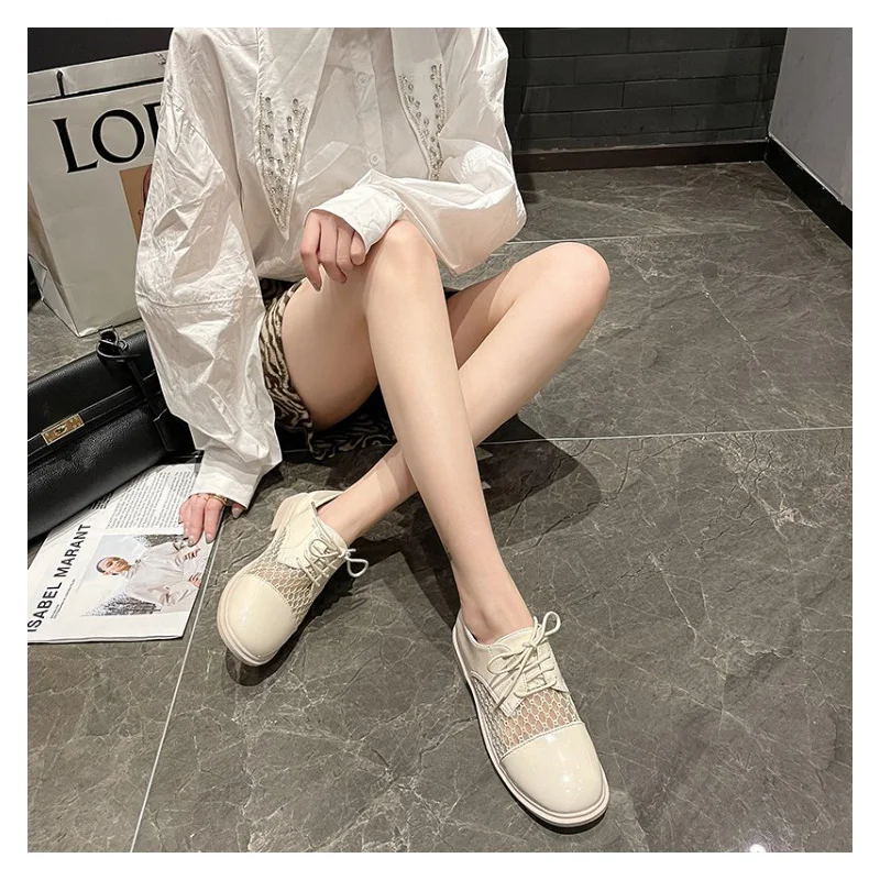 

2022Women Casual Shoes Fashion Breathable Walking Mesh Flat Shoes Woman White Shoes Breathable Casual Women Shoe