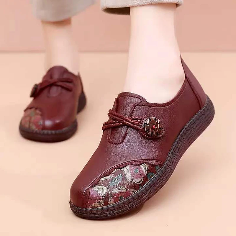 Vintage Moccasins Mom Women Flats Shoes Leather Round toe Slip-On Loafers Female Casual Sneakers Platform size 35-40 Ladies shoe