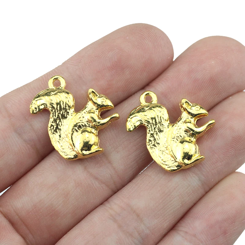 

High Quality 20 Pieces/Lot 21mm*18mm Gold Color Animal Charms Cute Squirrel Charms For Jewelry Making