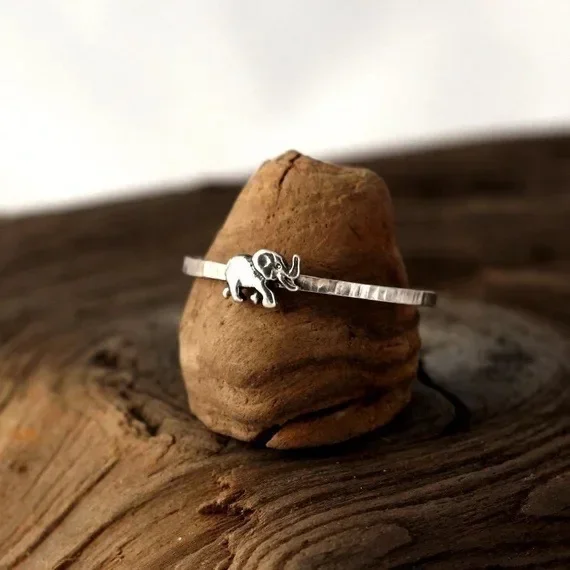 Новинка Винтажное кольцо в виде слона для женщин креативное и форме животного