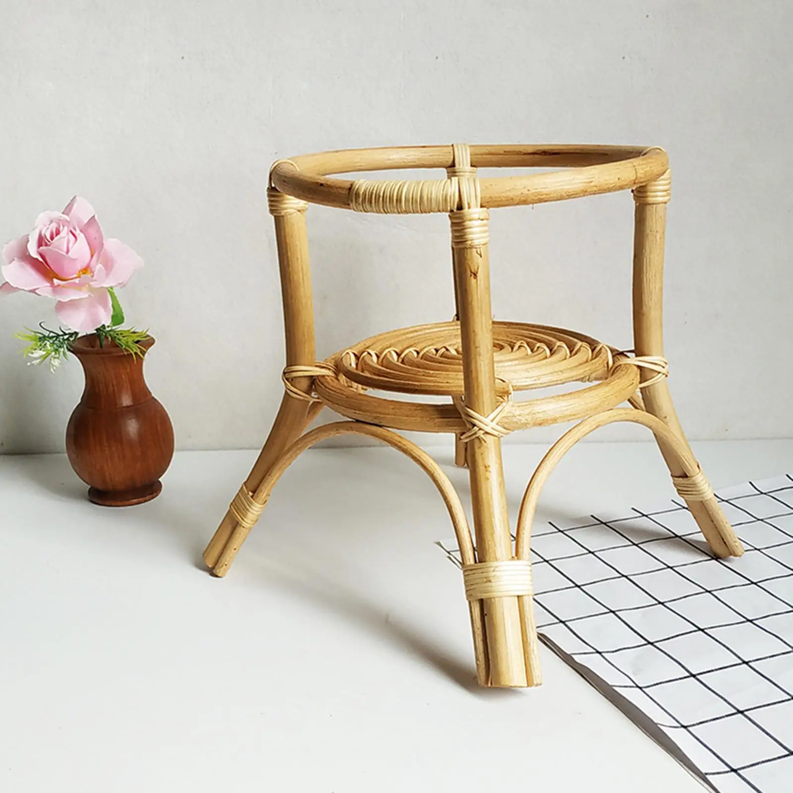 

Durable Rattan Plant Stand Rack Handwoven Wooden Flower Pot Holder Outdoor