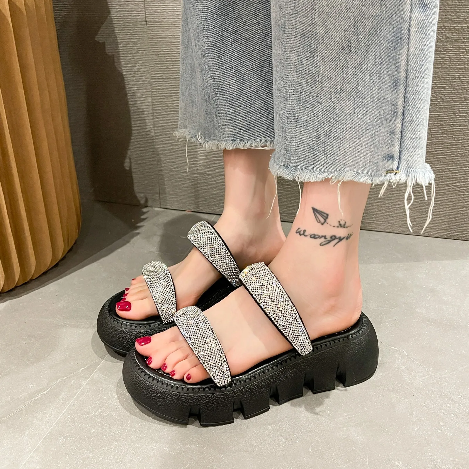 2023 Summer Women Platform Slippers New Fashion Crystal Sandals Heels Shoes Ladies Party  Shoes Slides Sandals Designer Sandals