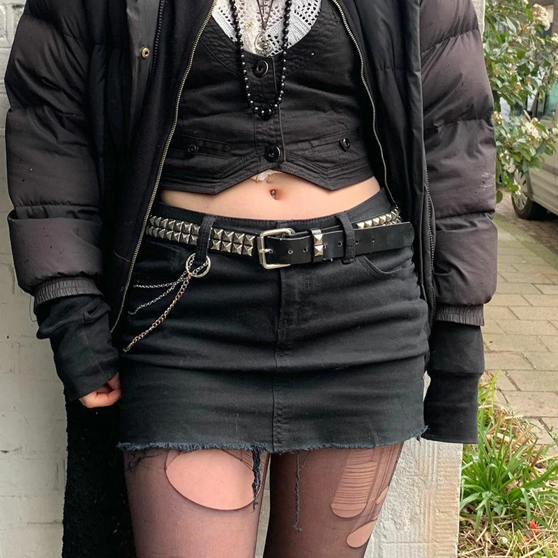 

E-girl Grunge Kawaii Low Waisted Mini Pencil Skirt Korean Harajuku Black Jeans Skirts with Chain Gothic Y2K Mini Women's Skirt
