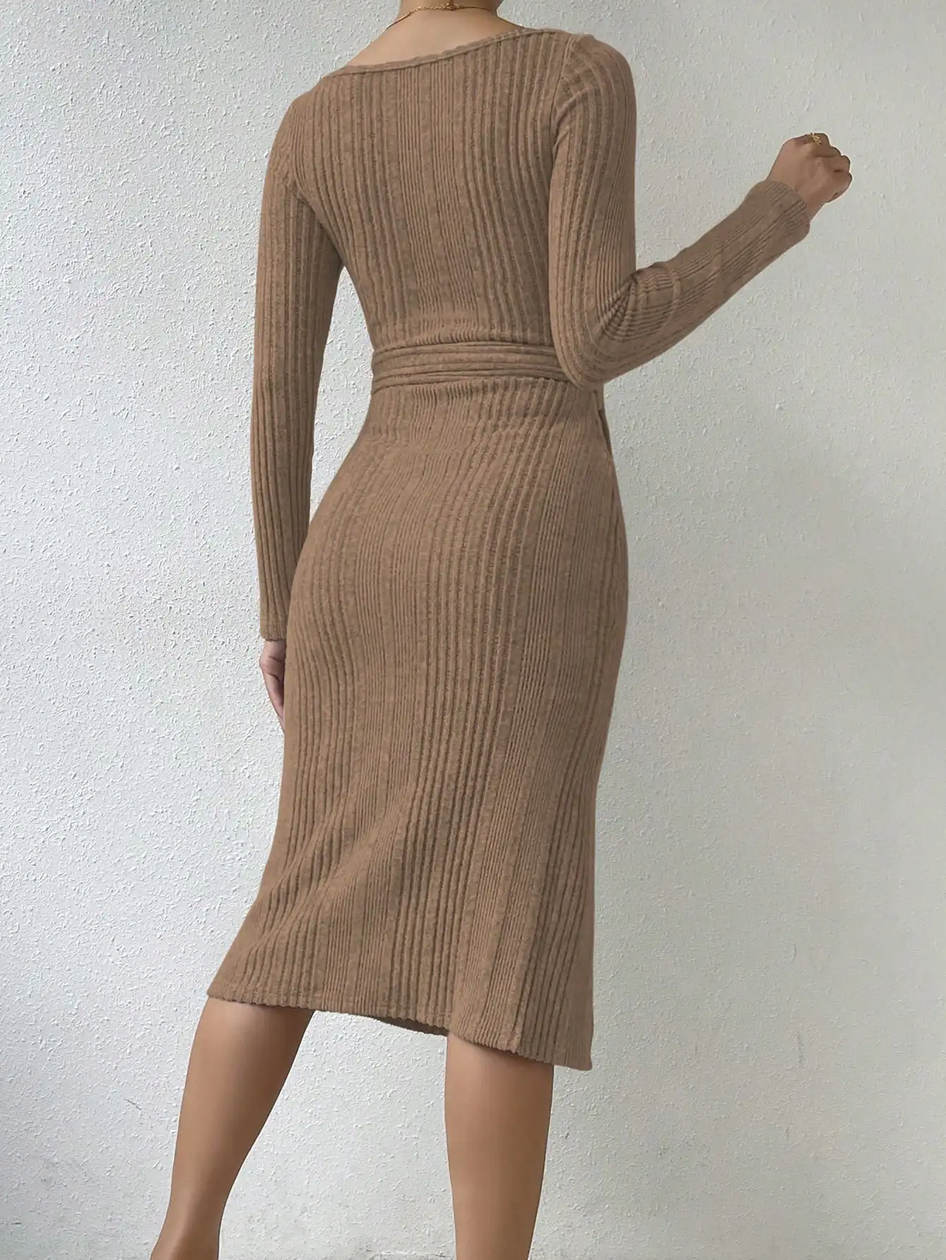 Женское платье с разрезом и поясом повседневный шопинг