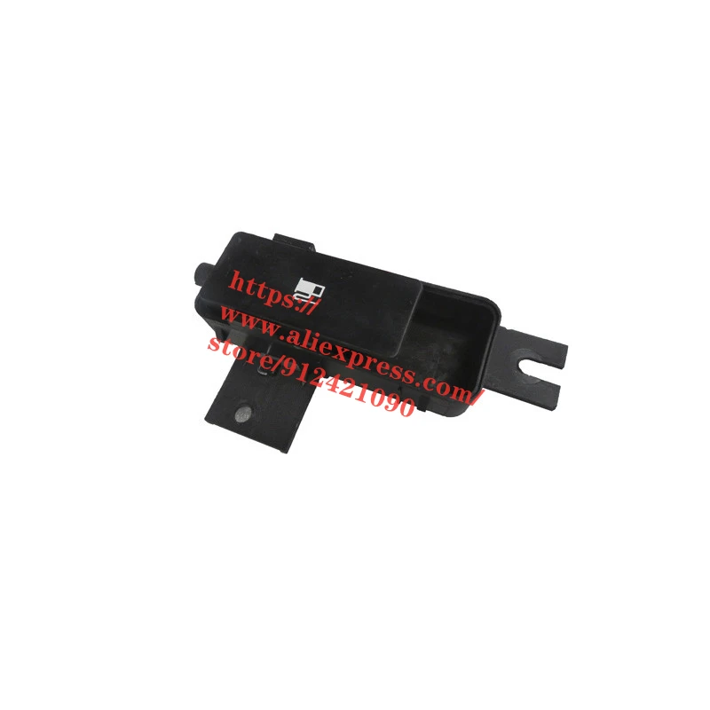 

Fuel Filler Cap Opening Handle for JAC J7/A5 Fuel Tank Switch Handle Cover