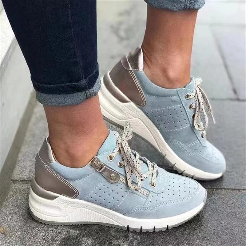 New Woman Vulcanize Shoes 2023 Spring Fashion Flower Ladies Wedge Lace Up Casual Shoes 35-43 Large-Sized Female Sneakers