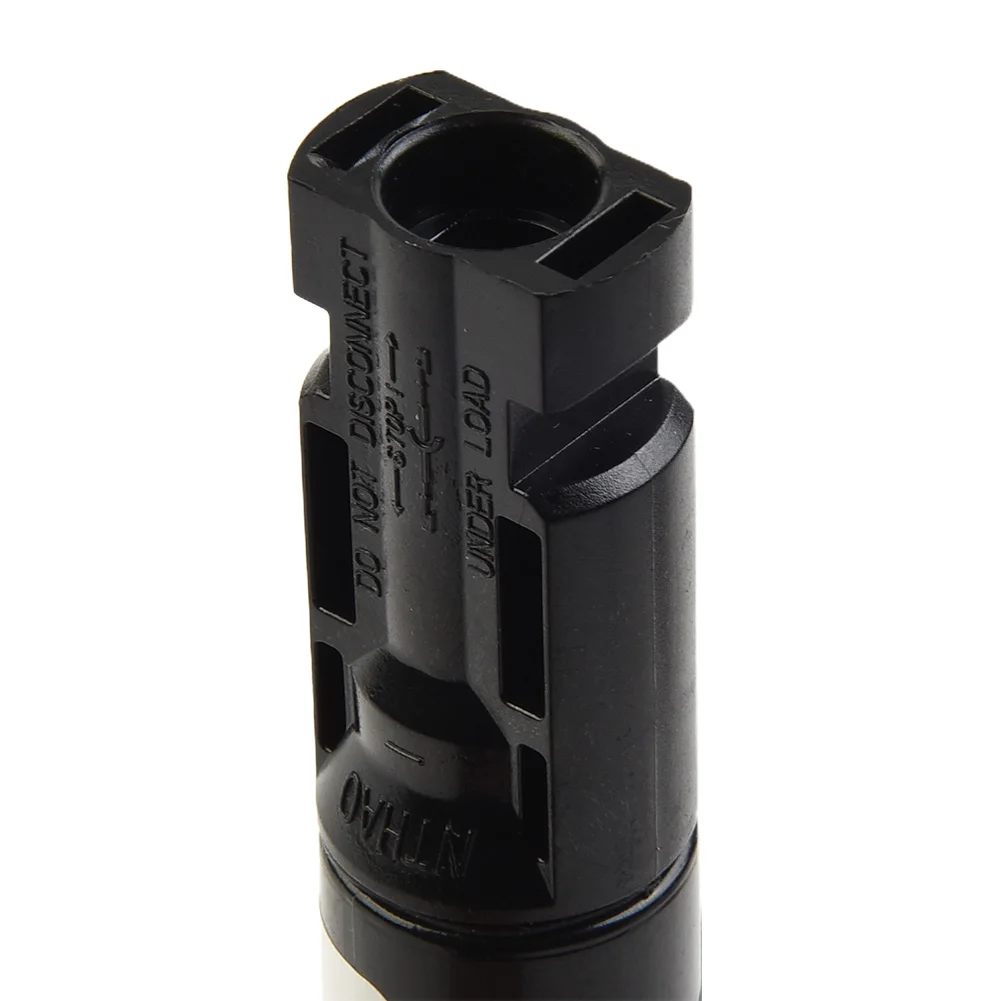 

Connector Fuse Holder Black 1000V Solar Panel High Current-carrying Injection Molding High Quality Accessories
