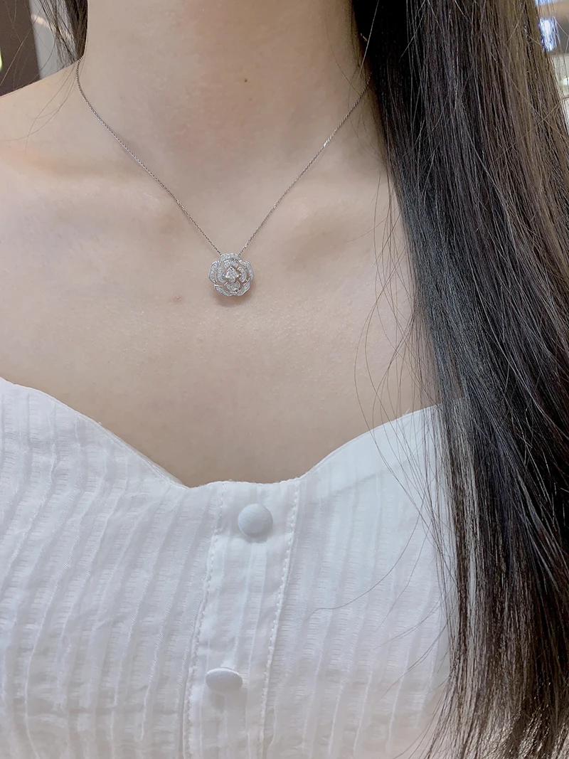 Рисунок 4 - Ожерелье KUGG из белого золота 18 карат