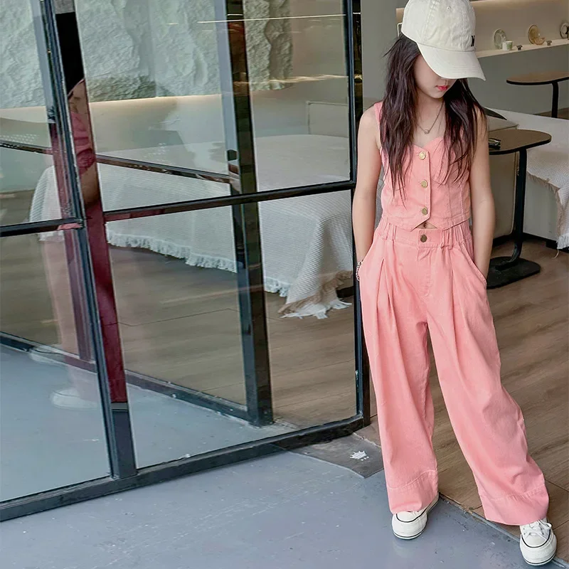 Детский джинсовый костюм жилет на подтяжках и прямые брюки возраст от 6 до 16 лет