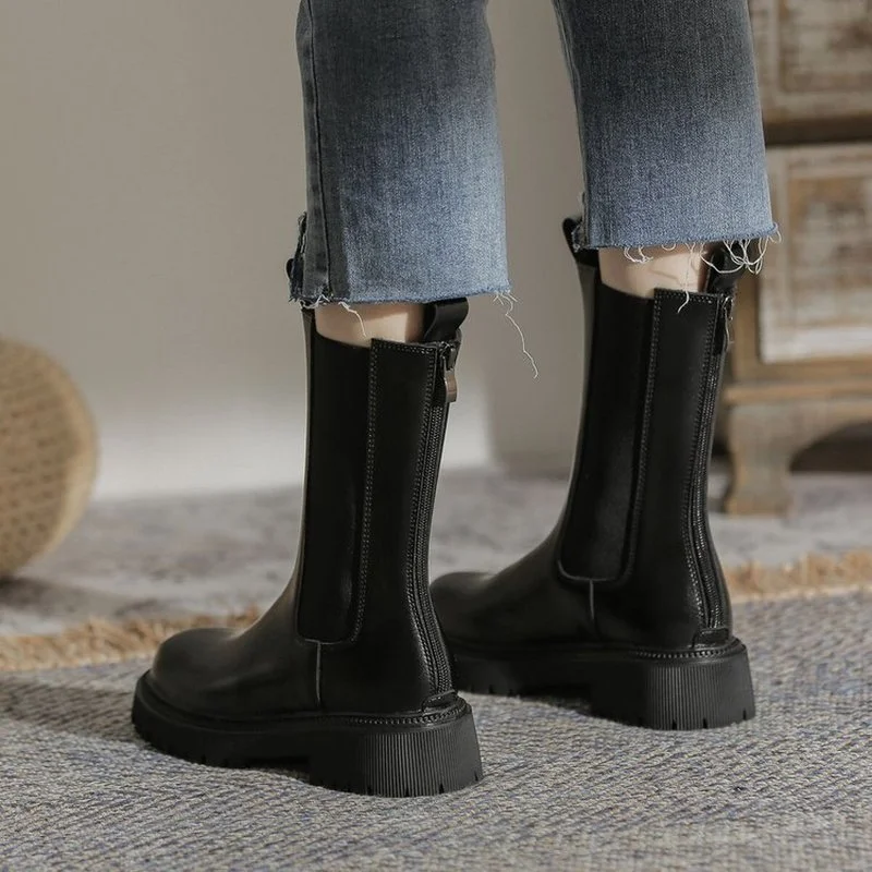 

Luxury Women's Boots Winter Fleece Fashion Shoes Warm PU Material Mid Tube Zipper Light White British Style For Women's Boots