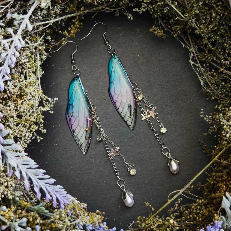 Женские длинные висячие серьги с бабочкой и кристаллами