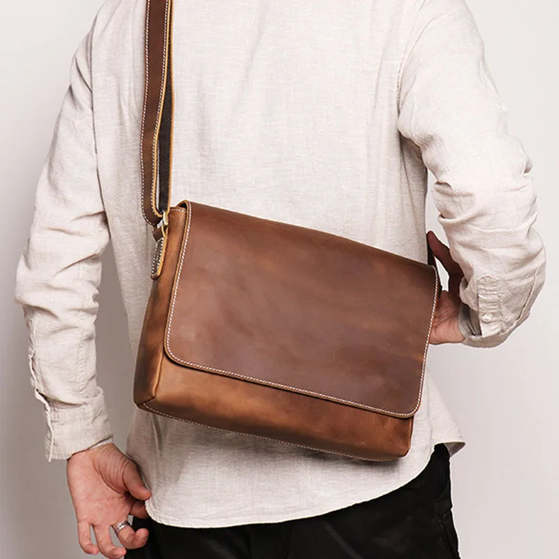 

AETOO New vintage handmade men's One shoulder bag cowhide crossbody bag casual Crazy horse skin men's bag leather messenger bag