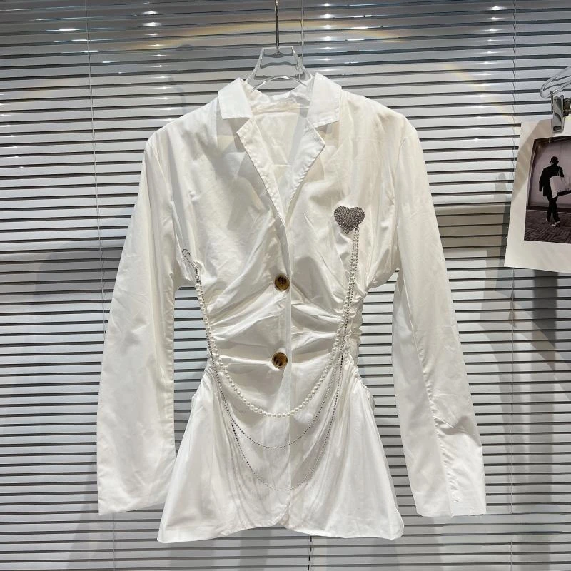 

White Blouse Women 2022 Spring New Classic Style Love Brooch Chain Hollow-out Cinched Slim Shirt Ladies Tops Casual Blusas