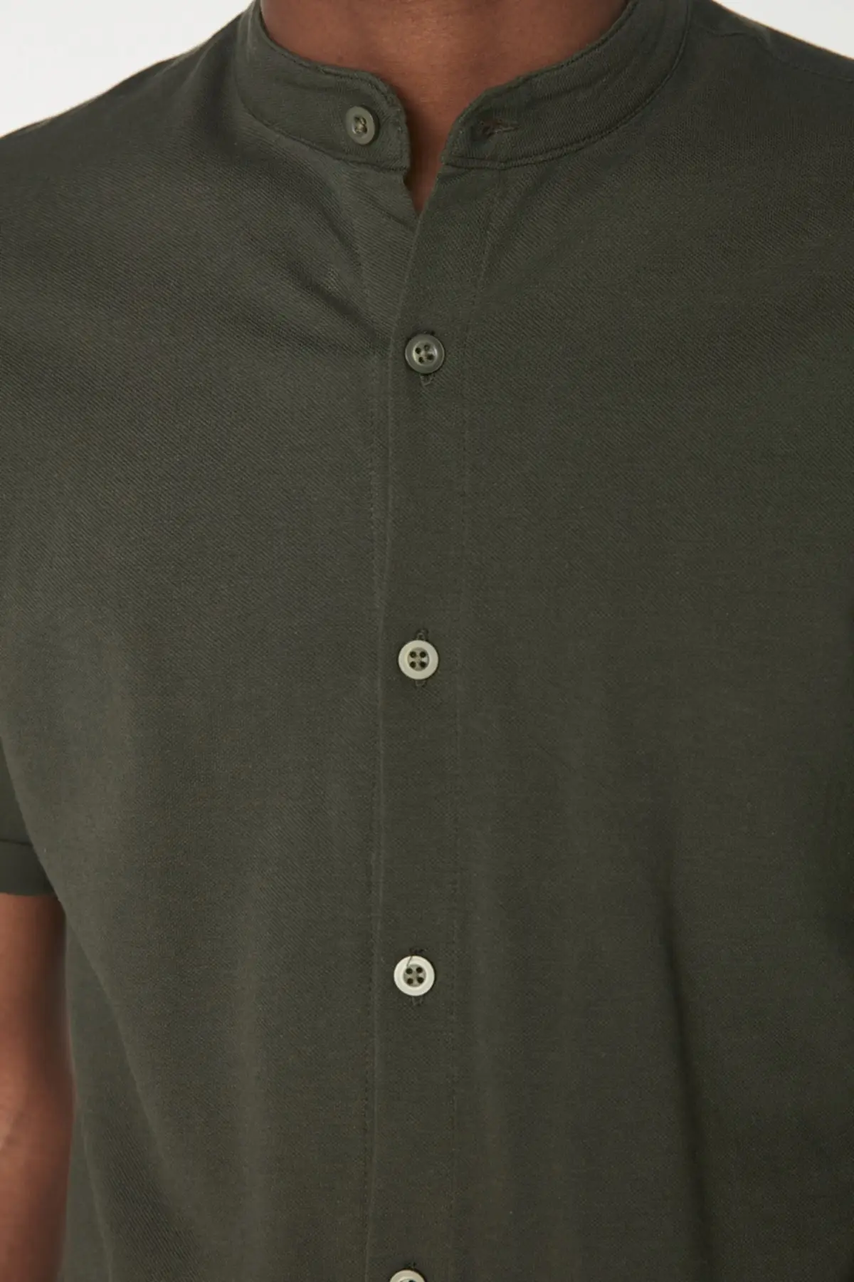 

Men's Slim Fit Crew Neck Short Sleeve Pique Shirt TMNSS22GO0025