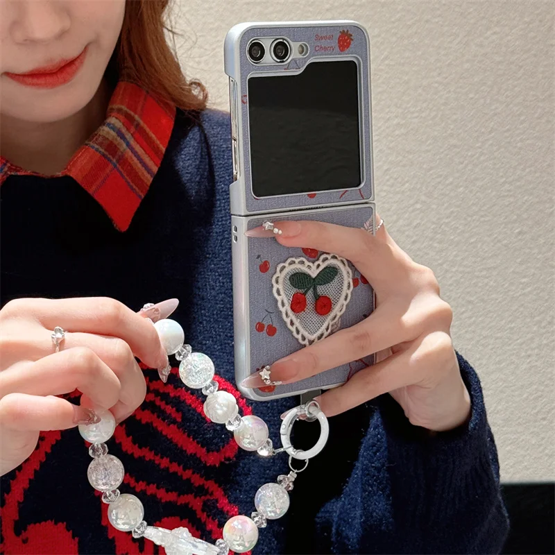 Корейский милый чехол для телефона с вишней Samsung Z Flip 6 5 4 3 цепочкой Kawaii защитные