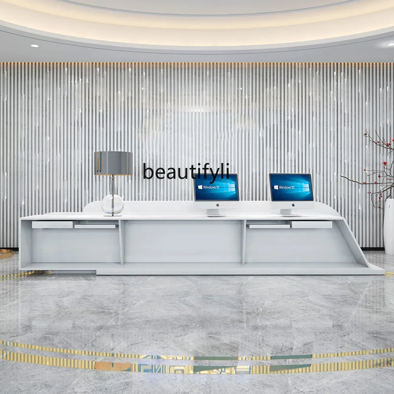 Кассовый прилавок для получения белой краски компании простой современный