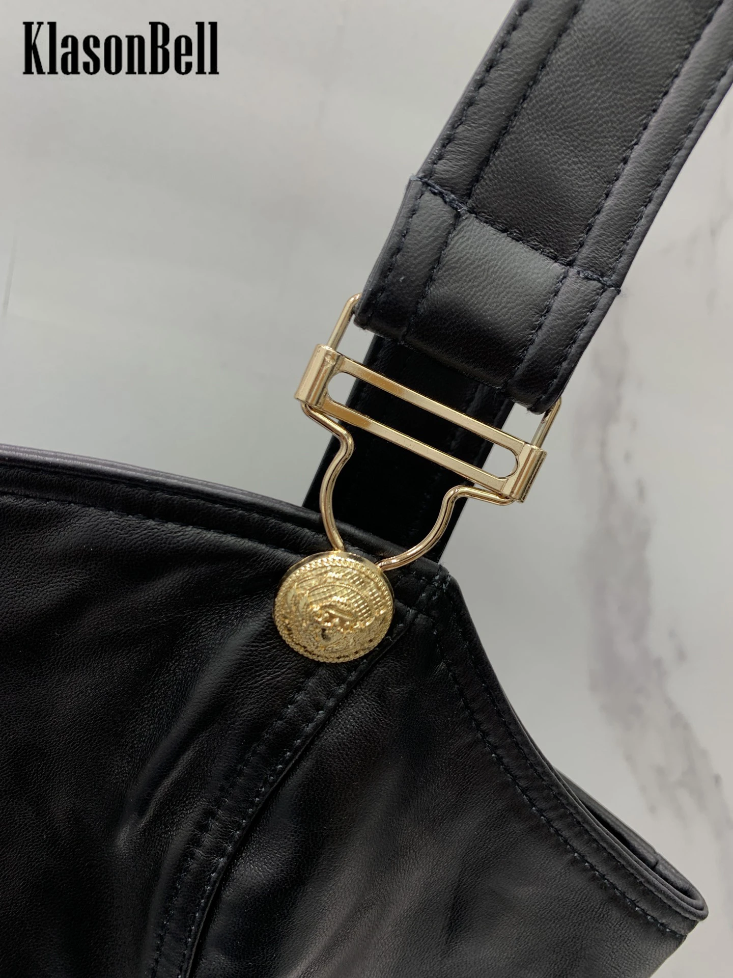 Рисунок 4 - 6,30 KlasonBell модное черное платье