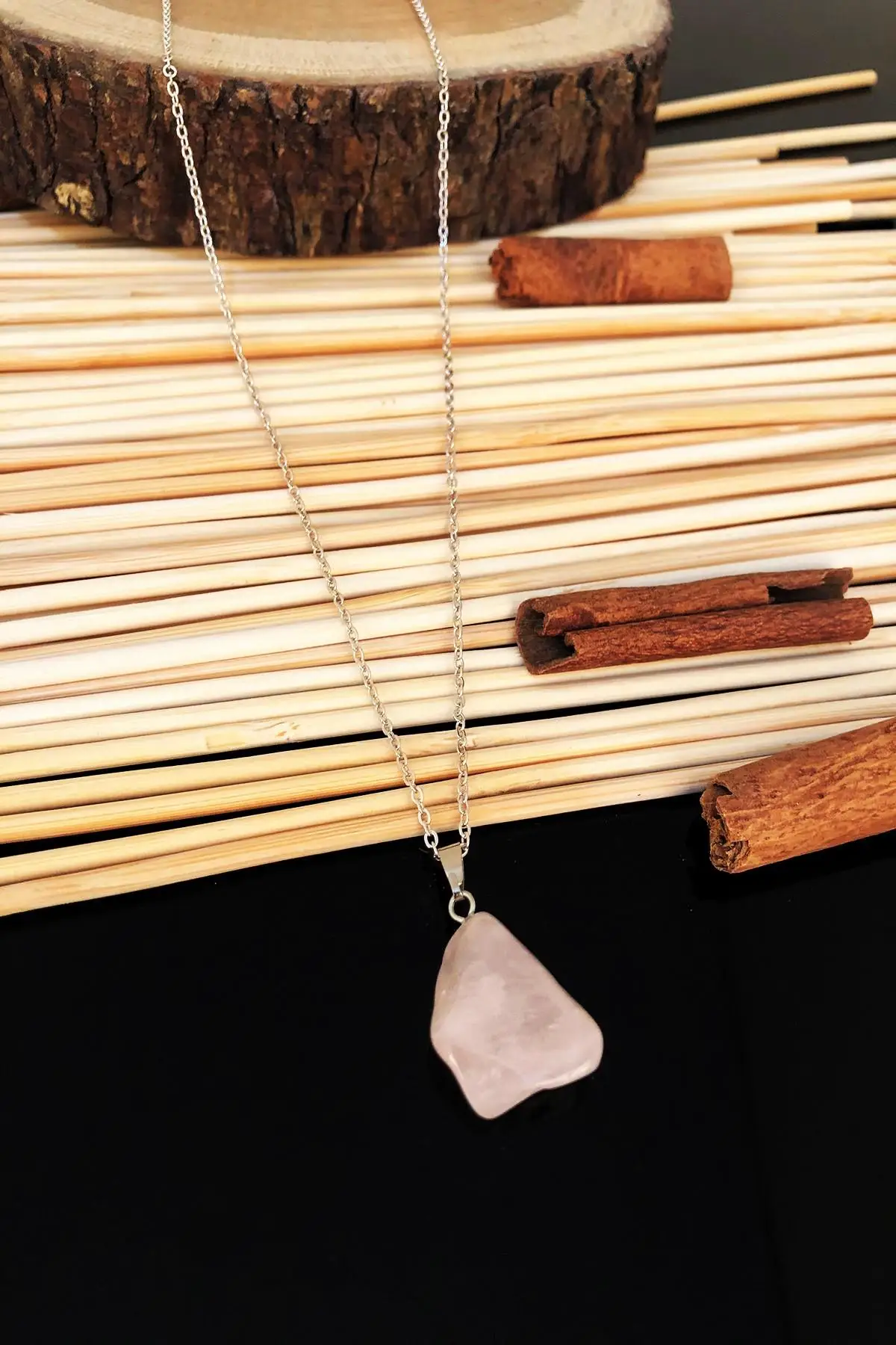 

Natural stone Women 'S Pink Quartz Stone Necklace Ahl85