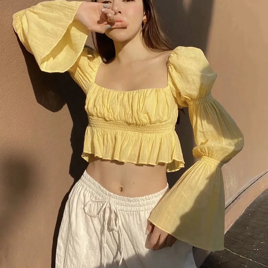 

Woman Retro Plain Solid Color Crop Shirt Sweet Ruffles Pleated Square Collar Flare Long Sleeve Short Blouse Tops 2021 Summer