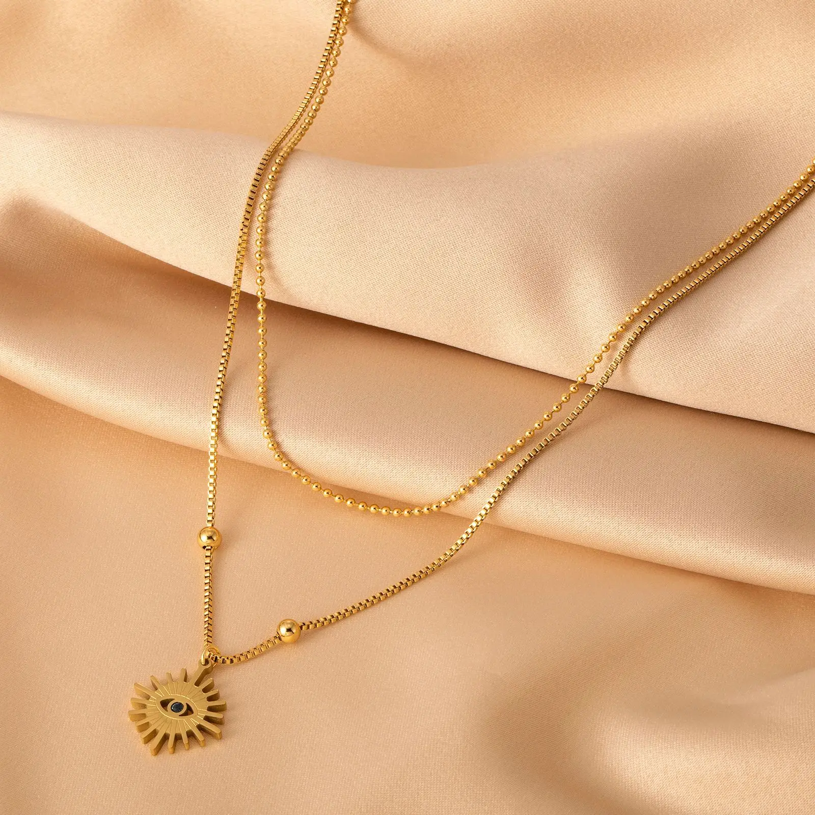 

Винтажное женское золотое ожерелье с бусинами, кулон в виде глаза, позолоченная цепочка до ключиц 18 карат, подходит для подарка женской бижу...