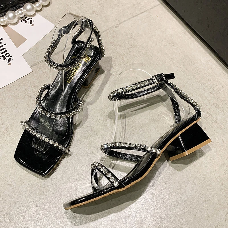 Сандалии женские в римском стиле босоножки-гладиаторы на завязках повседневная