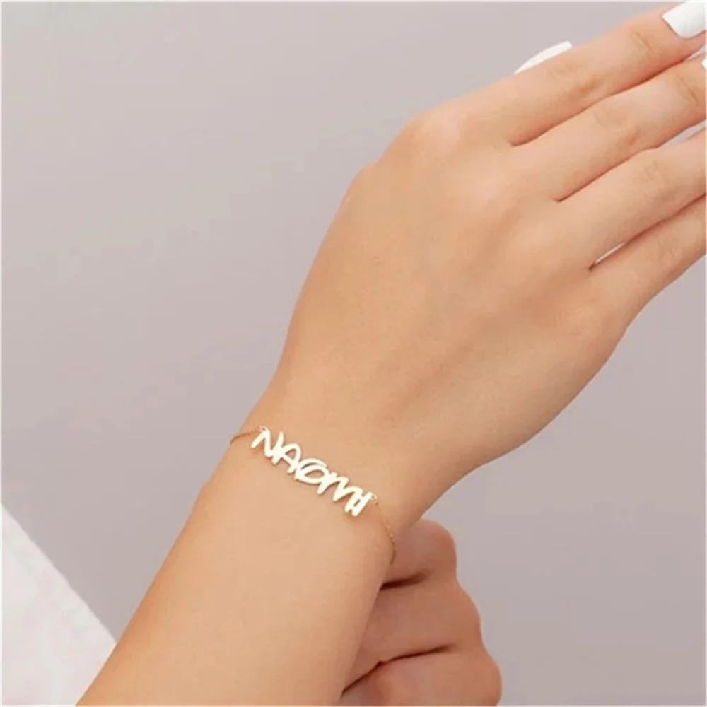 

Personalized Engraved New Stainless Steel Name Bracelet Custom Charm Bracelet for Women Gold Jewelry Birthday Gift Pulsera Mujer