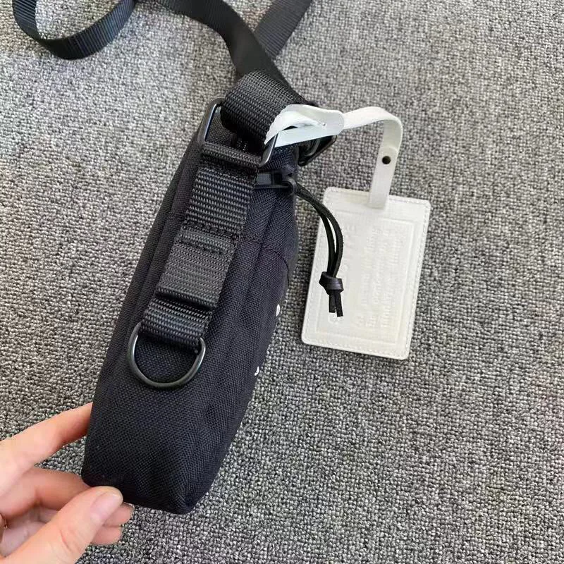 Luxury Margiela Crossbody Bag Men Women Luxury MM6 Functional Tactical Pack Nylon Cloth Simple Logo Fashion Casual Messenger